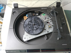 Reparatur eines Dual CS 2110 Plattenspielers